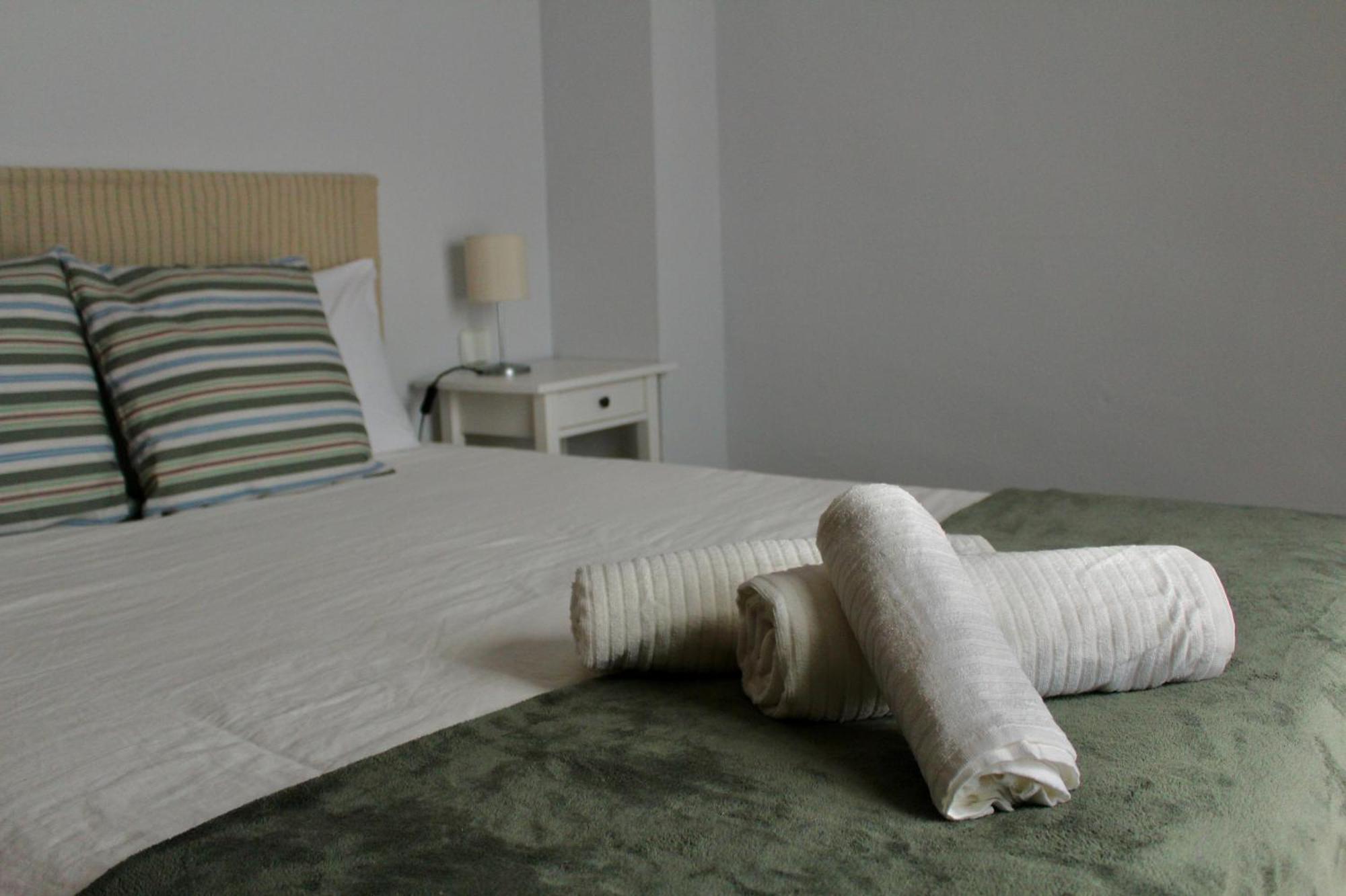 Wish Suite Plaza Nueva Seville Exterior photo